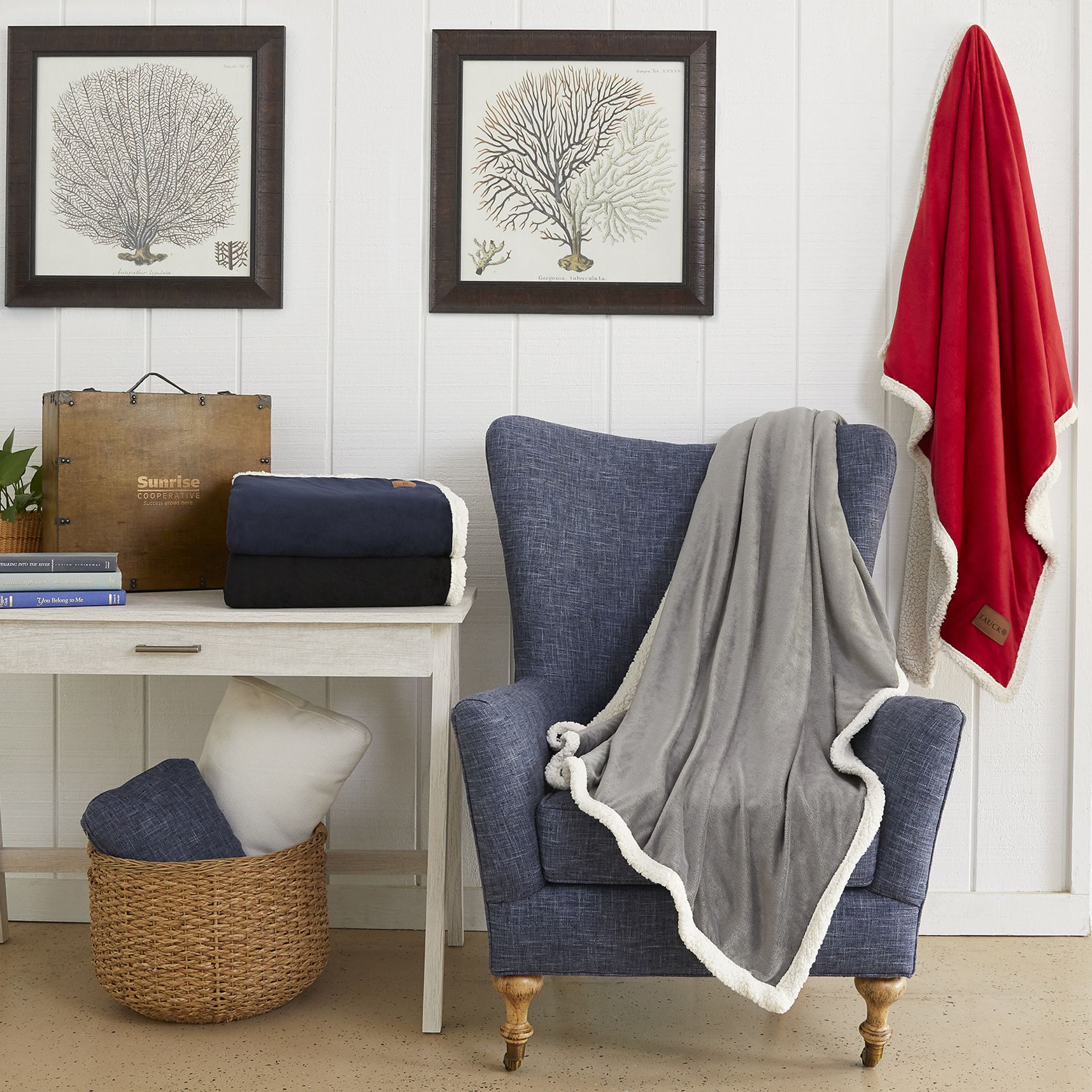 Kanata Original Lambswool Throw Blanket - 50" W x 60" L